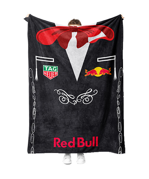 8 ChecoPerez_Playera D-Mariachi